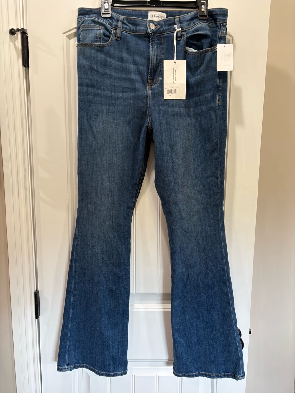NWT Frame Denim Le Mini Boot Jeans 32